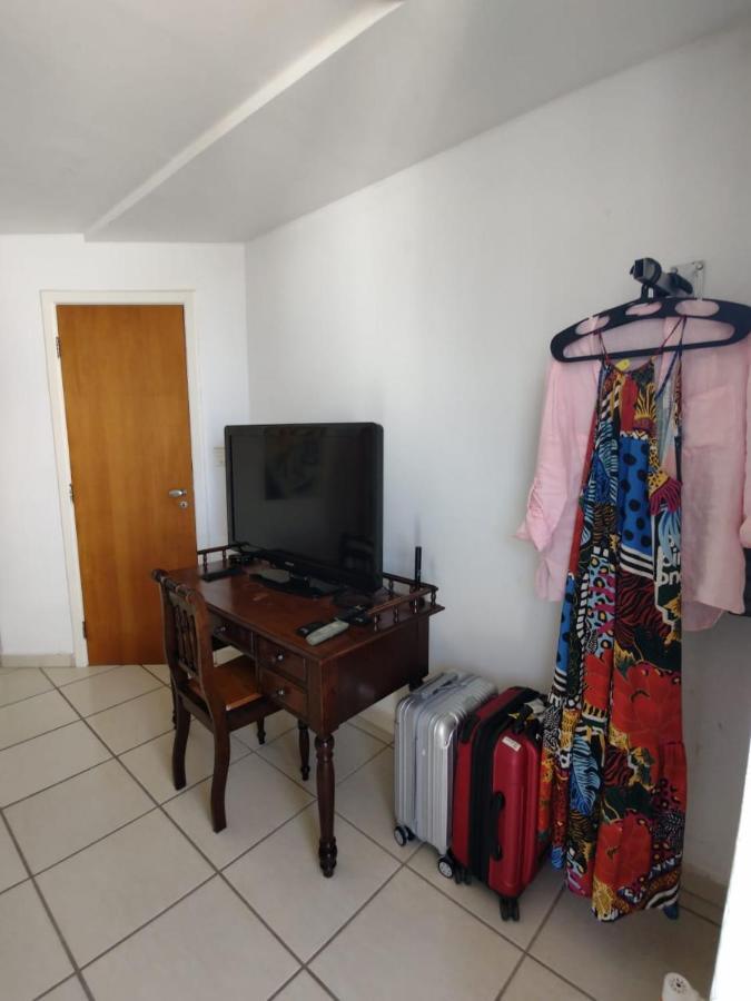 Cabo Frio Praia Do Forte, 50M Praia Apartment Exterior photo