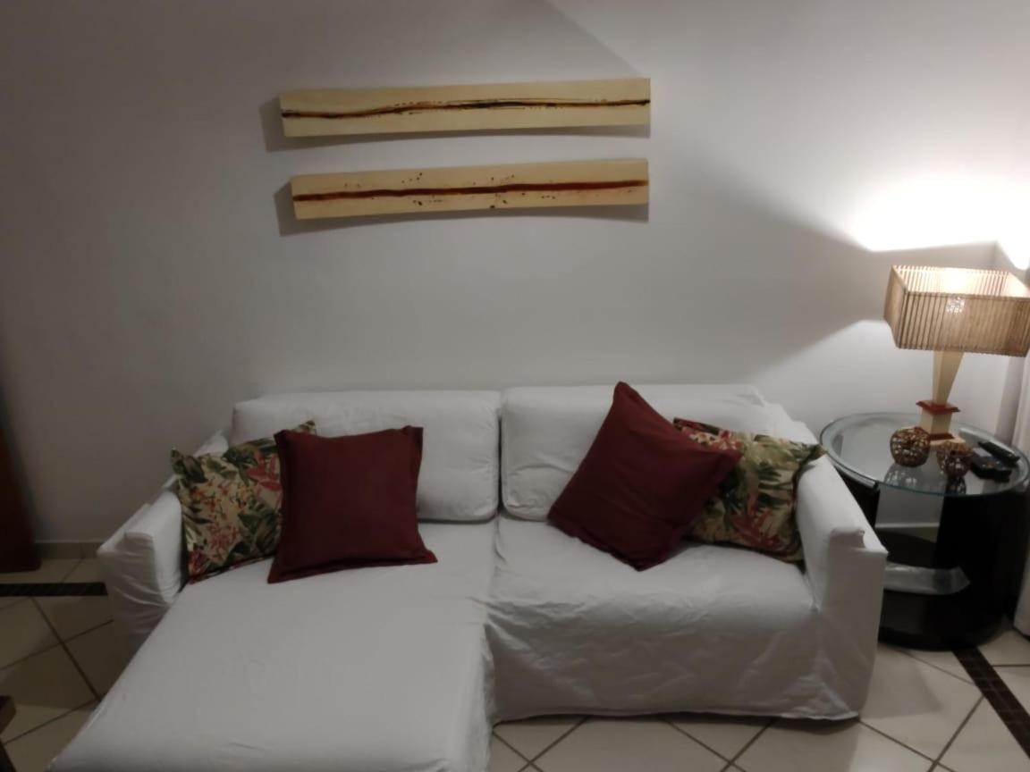 Cabo Frio Praia Do Forte, 50M Praia Apartment Exterior photo